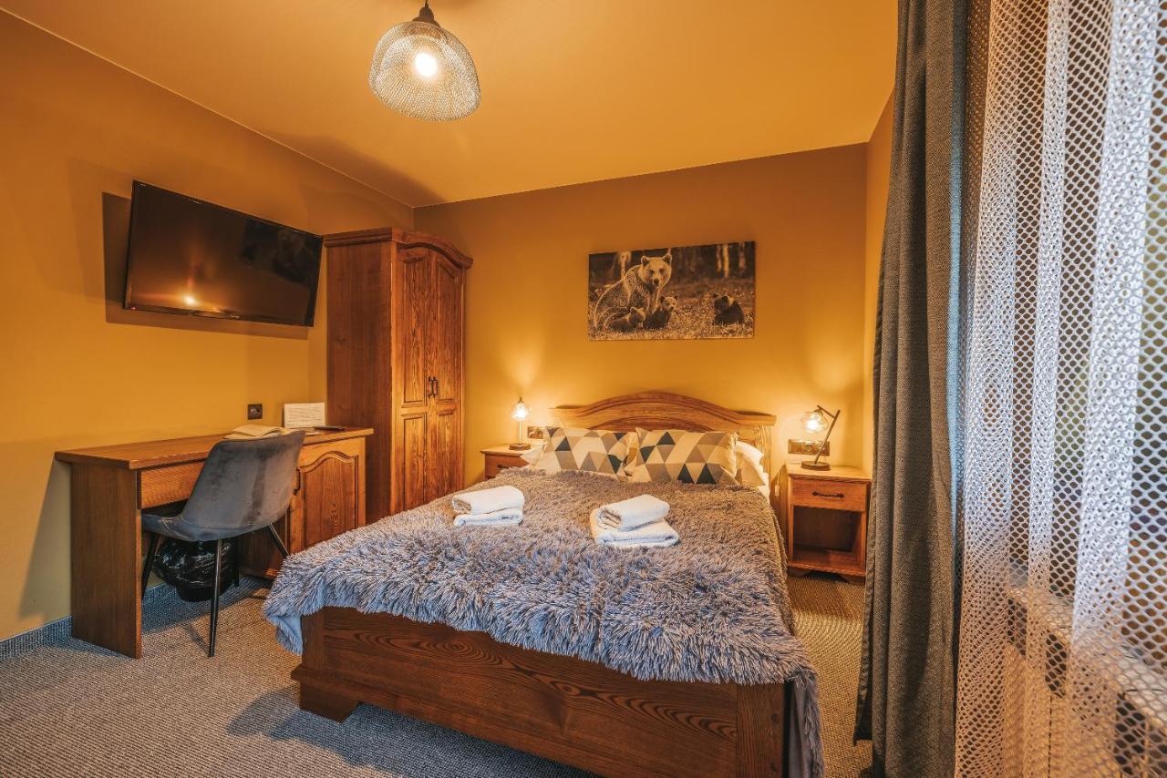 Pod Gontem Apartment Bukowina Tatrzanska Luaran gambar